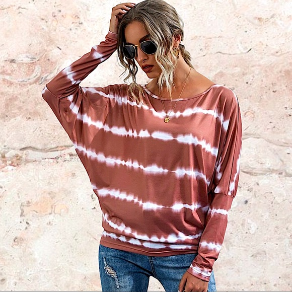 TIE DYE ASYMMETRIC TOP - Picture 3 of 7